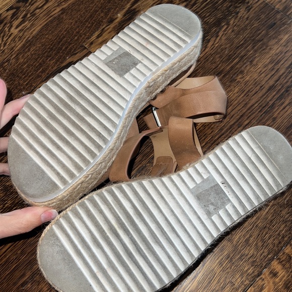 Good condition platform sandal - Picture 5 of 5